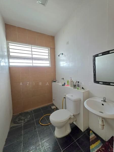 Rumah Teres 2 Tingkat untuk Dijual di Kajang (Selangor) - Azira Ahmad - PropertyGuru.com.my