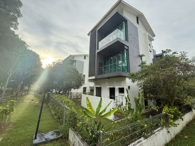 Rumah Banglo untuk Dijual di Cyberjaya (Selangor) - Henry Liew - Exterior - PropertyGuru.com.my
