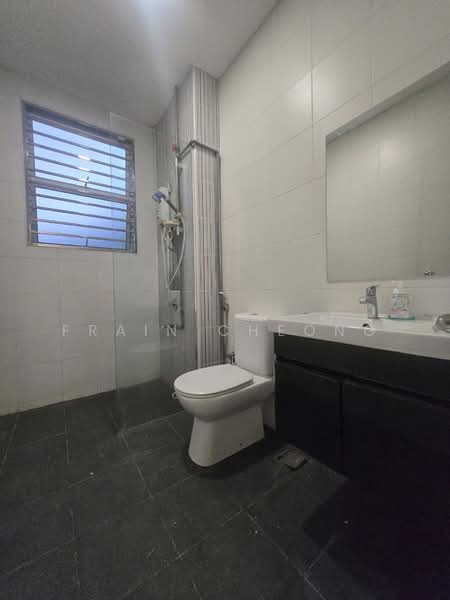 Rumah Berkembar untuk Dijual di Taman Sri Pulai Perdana (Skudai) - Frain Cheong - Bathroom - PropertyGuru.com.my