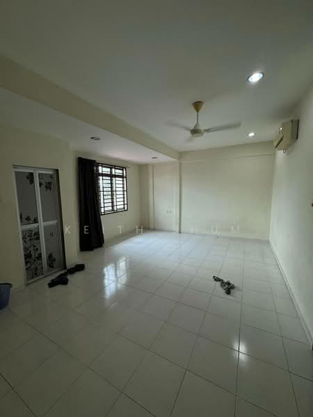 Rumah Teres 2 Tingkat untuk Dijual di Kulai (Johor) - Keith Shum - Living Room - PropertyGuru.com.my