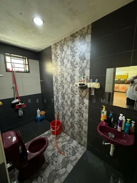 Rumah Teres 2 Tingkat untuk Dijual di Kulai (Johor) - Keith Shum - Bathroom - PropertyGuru.com.my
