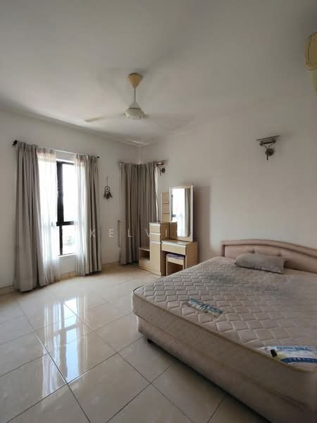 Kondominium untuk Disewa di Casa Indah 1 - Kelvin . - Bedroom - PropertyGuru.com.my