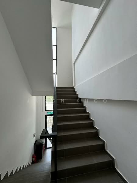 Kilang untuk Disewa di Eco Business Park 1 (Johor Bahru) - Jason Khoo - Entrance - PropertyGuru.com.my
