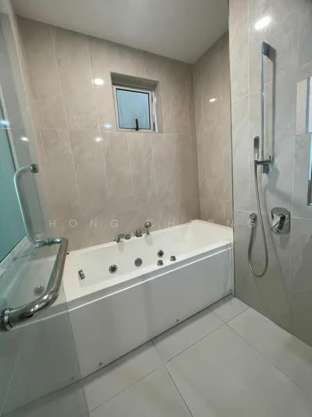 Service Residence for Rent at Paragon Residences @ Straits View - Hong Charng Lee - Bathroom - PropertyGuru.com.my