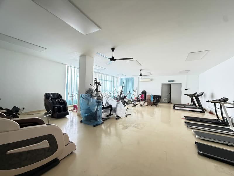 Kilang untuk Dijual di Taman Perindustrian Bukit Serdang (Seri Kembangan) - Celine Yong - Gym - PropertyGuru.com.my