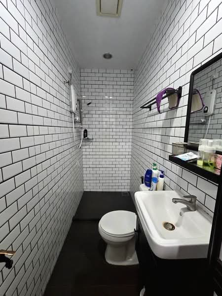 1-storey Terraced House for Sale in Serendah (Selangor) - Azmi . - PropertyGuru.com.my