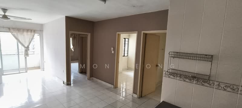 For Rent - Flora Damansara Flat