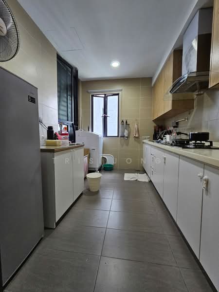 Servis Apartment untuk Disewa di LakePark Residence @ KL North - Tris Jong - Kitchen - PropertyGuru.com.my
