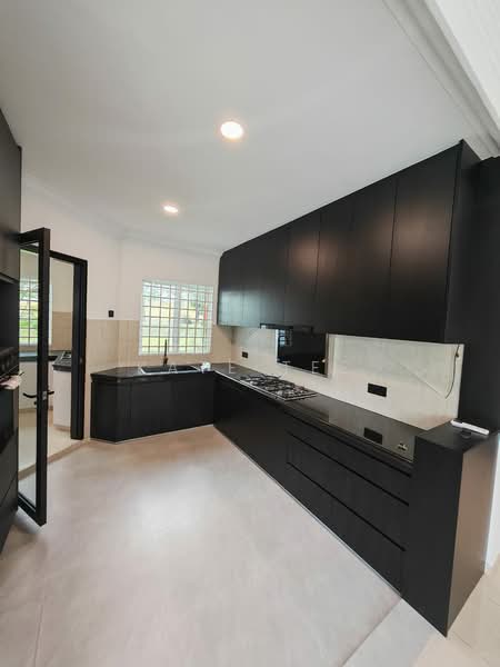 Rumah Banglo untuk Disewa di Leisure Farm (Gelang Patah) - Kate Tee - Kitchen - PropertyGuru.com.my
