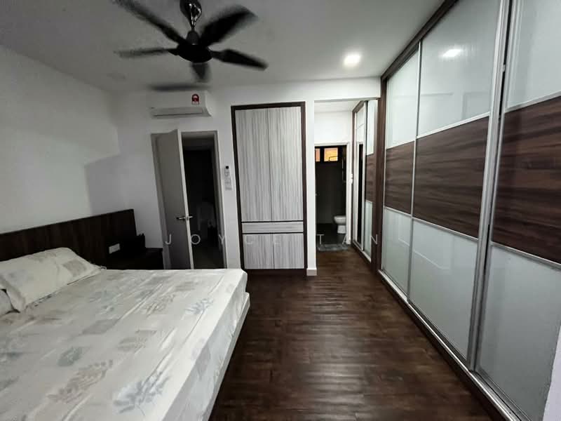 Kondominium untuk Dijual di Skycube - Joyce Tan - Bedroom - PropertyGuru.com.my