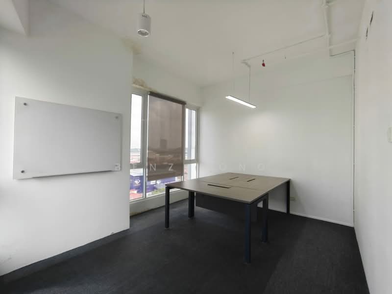 Shop / Office for Rent in Petaling Jaya (Selangor) - BENZ HONG - Interior - PropertyGuru.com.my
