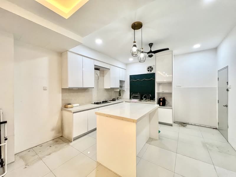 2-storey Terraced House for Sale in Cybersouth (Dengkil) - Alif Saad - PropertyGuru.com.my