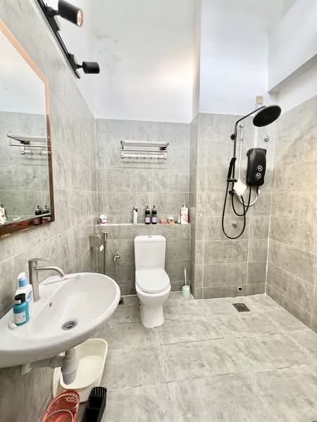 2-storey Terraced House for Sale in Cybersouth (Dengkil) - Alif Saad - PropertyGuru.com.my