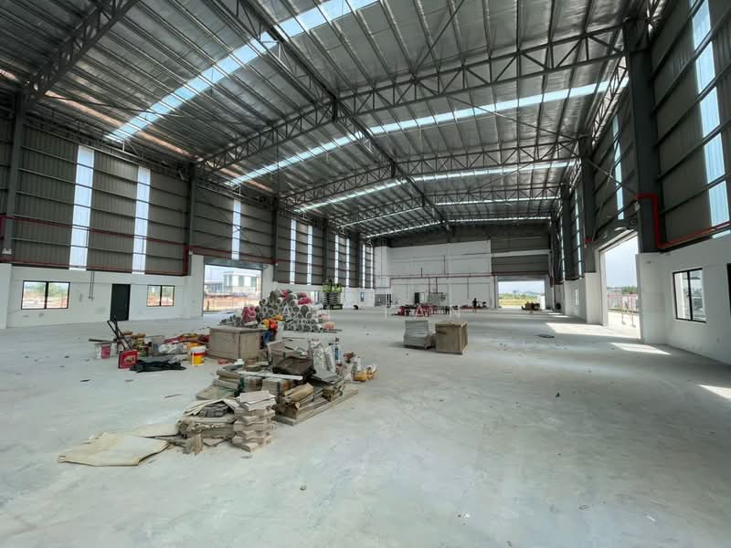 Detached Factory for Rent in Eco Business Park V (Puncak Alam) - Sam Tan - Interior - PropertyGuru.com.my