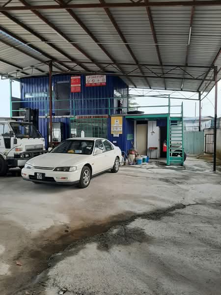 Gudang untuk Disewa di Taman Malim Jaya (Bachang) - Cherry . - Exterior - PropertyGuru.com.my