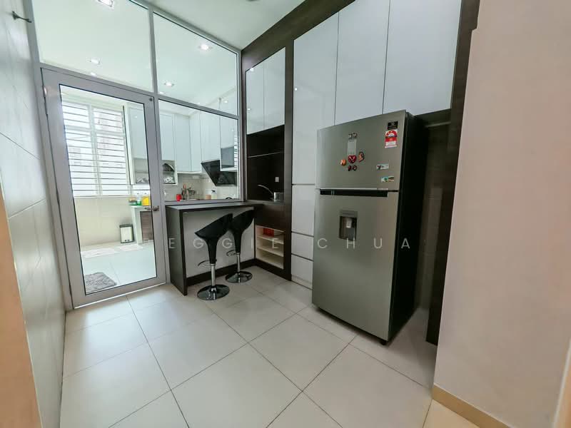 Rumah Teres 2 Tingkat untuk Dijual di Taman Kulai Utama (Kulai) - Peggie Chua - Kitchen - PropertyGuru.com.my