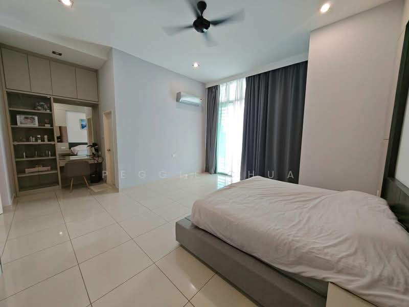 Rumah Teres 2 Tingkat untuk Dijual di Taman Kulai Utama (Kulai) - Peggie Chua - Bedroom - PropertyGuru.com.my