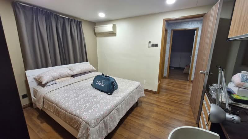 Kondominium untuk Dijual di Casa Desa - Alex Lew - Bedroom - PropertyGuru.com.my