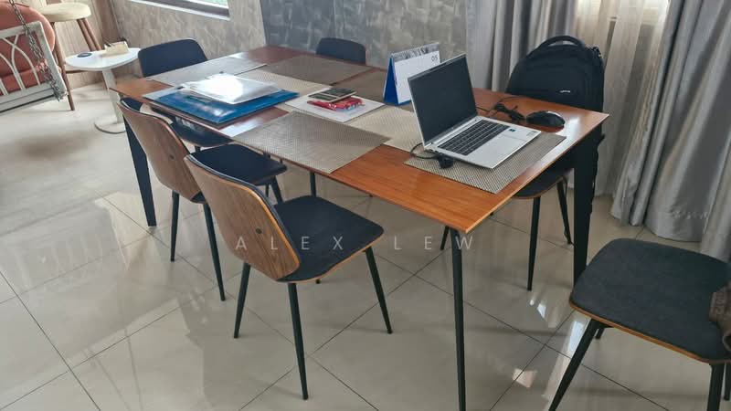 Kondominium untuk Dijual di Casa Desa - Alex Lew - Dining Room - PropertyGuru.com.my