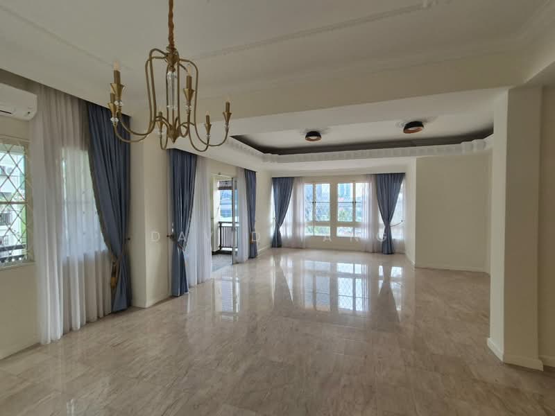 Rumah Berkembar untuk Disewa di Damansara Heights (Damansara Heights) - David Tang - Living Room - PropertyGuru.com.my