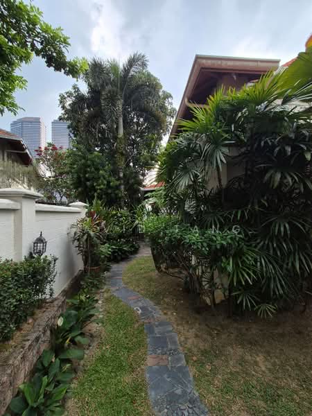 Rumah Berkembar untuk Disewa di Damansara Heights (Damansara Heights) - David Tang - Exterior - PropertyGuru.com.my