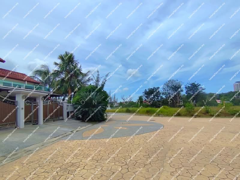 Bungalow for Sale in Bandar Kinrara (Selangor) - Clayton Song PBMV - Exterior - PropertyGuru.com.my