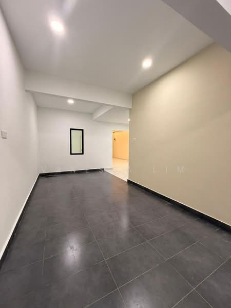 1-storey Terraced House for Sale in Taman Johor Jaya (Johor Bahru) - Vanessa Lim - Interior - PropertyGuru.com.my