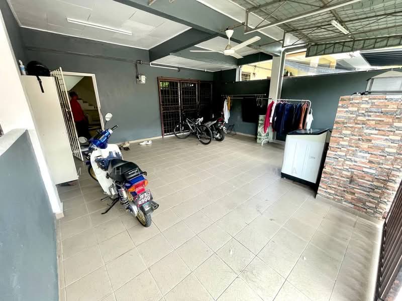 2-storey Terraced House for Sale in Taman Kajang Perdana (Kajang) - Mohammad Omar - PropertyGuru.com.my