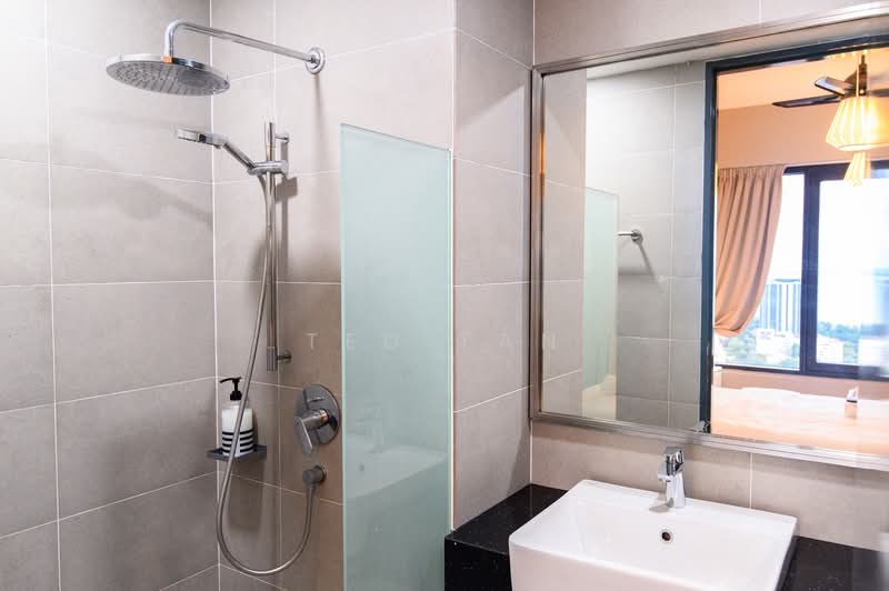 Servis Apartment untuk Dijual di Tropicana 218 Macalister - Ted Tan - Bathroom - PropertyGuru.com.my