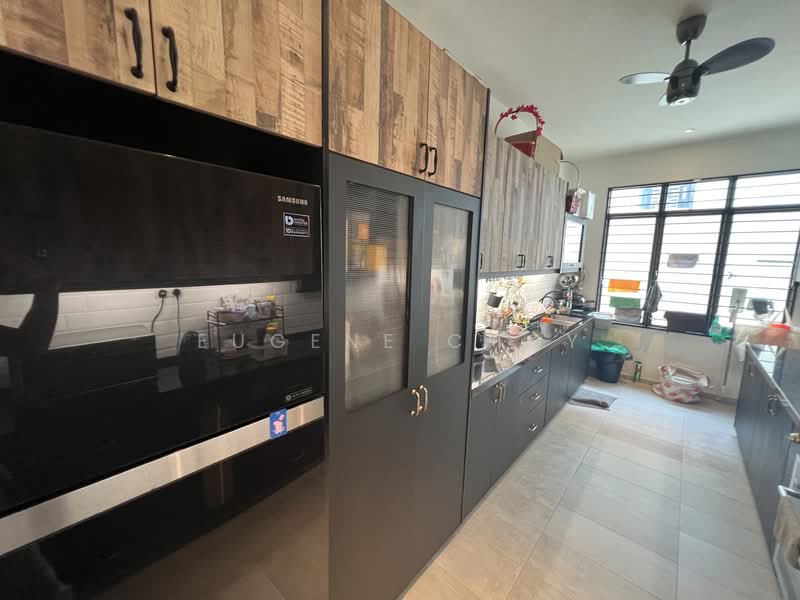 3-storey Terraced House for Sale in Puchong (Selangor) - Eugene Choy - Kitchen - PropertyGuru.com.my
