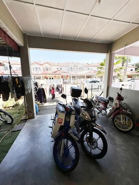 Rumah Teres 2 Tingkat untuk Dijual di Puchong (Selangor) - Chow Kok Toong - Exterior - PropertyGuru.com.my