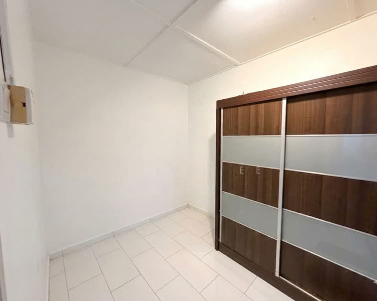 Rumah Teres 2 Tingkat untuk Dijual di Taman Sri Muhibbah (Kulai) - Melinda Ee - Bedroom - PropertyGuru.com.my