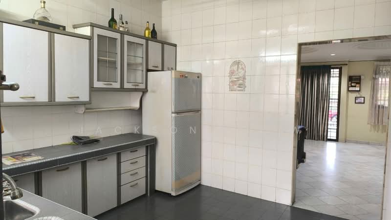2-storey Terraced House for Sale in Bandar Baru Menglembu (Menglembu) - Jackson Khiew - Kitchen - PropertyGuru.com.my