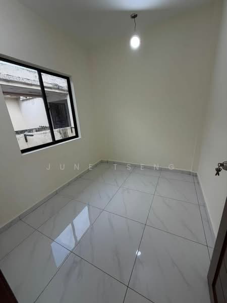 Flat for Sale at Setia Indah Flat - June Tseng - PropertyGuru.com.my