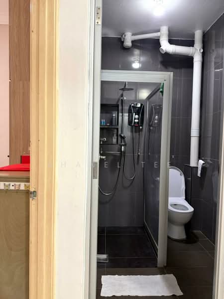 Rumah Teres 2 Tingkat untuk Dijual di Taman Kluang Barat (Kluang) - Shanel Tee - Bathroom - PropertyGuru.com.my