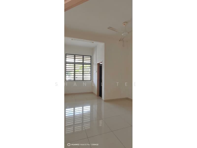 Rumah Teres 2 Tingkat untuk Dijual di Taman Kluang Barat (Kluang) - Shanel Tee - Interior - PropertyGuru.com.my