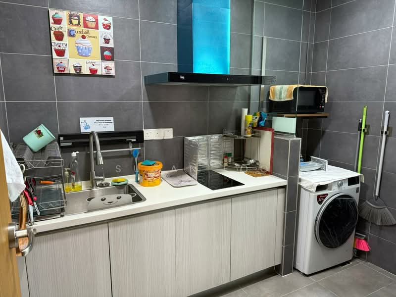 Service Residence for Rent at Citizen @ Old Klang Road - Susan Foo - Kitchen - PropertyGuru.com.my