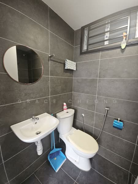 Servis Apartment untuk Disewa di Midas @ Seri Alam - Grace Cheong - Bathroom - PropertyGuru.com.my