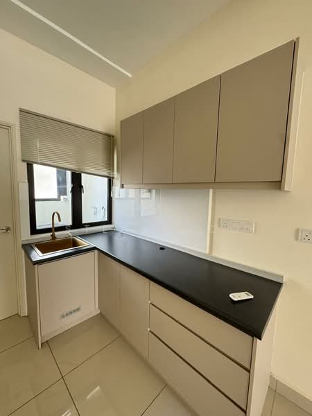 Townhouse for Sale in Sepang (Selangor) - Stella Foo - Kitchen - PropertyGuru.com.my
