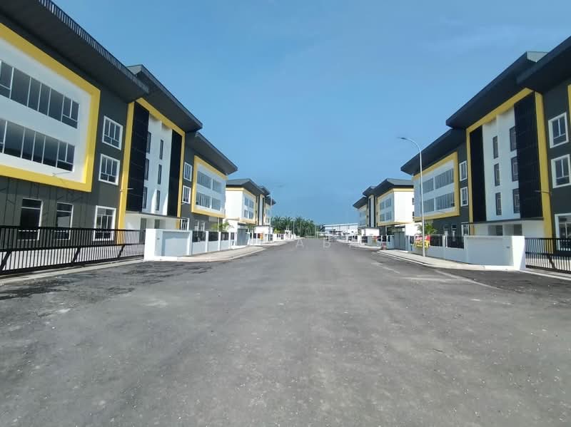 Kilang untuk Dijual di Telok Panglima Garang (Selangor) - Amir Abas - Exterior - PropertyGuru.com.my