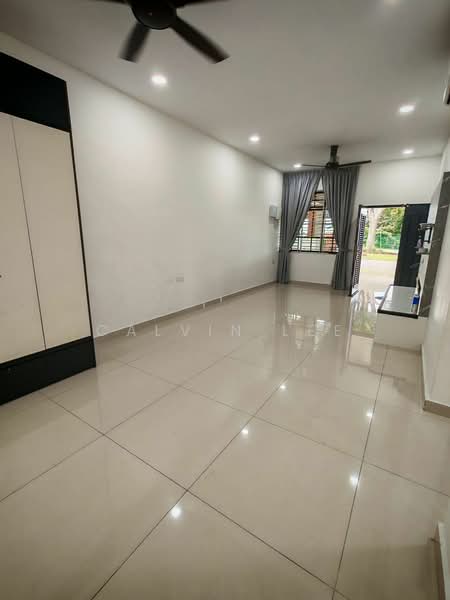 1-storey Terraced House for Rent in Taman Pelangi Indah (Ulu Tiram) - Calvin Lee - Living Room - PropertyGuru.com.my