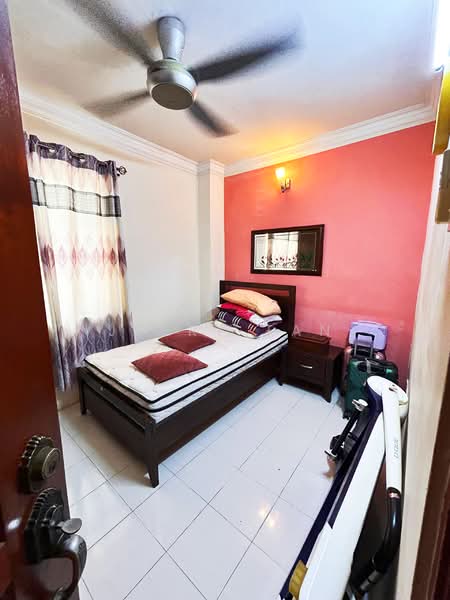 Kondominium untuk Disewa di Serina Bay - Jerry Tan - Bedroom - PropertyGuru.com.my