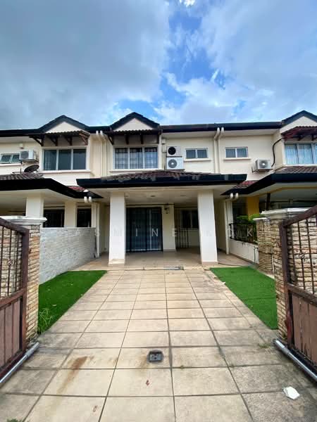 2-storey Terraced House for Rent in Bandar Putra Permai (Seri Kembangan) - Jasmine Kok - Exterior - PropertyGuru.com.my