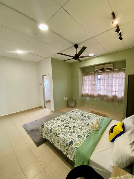 2-storey Terraced House for Rent in Bandar Putra Permai (Seri Kembangan) - Jasmine Kok - Bedroom - PropertyGuru.com.my