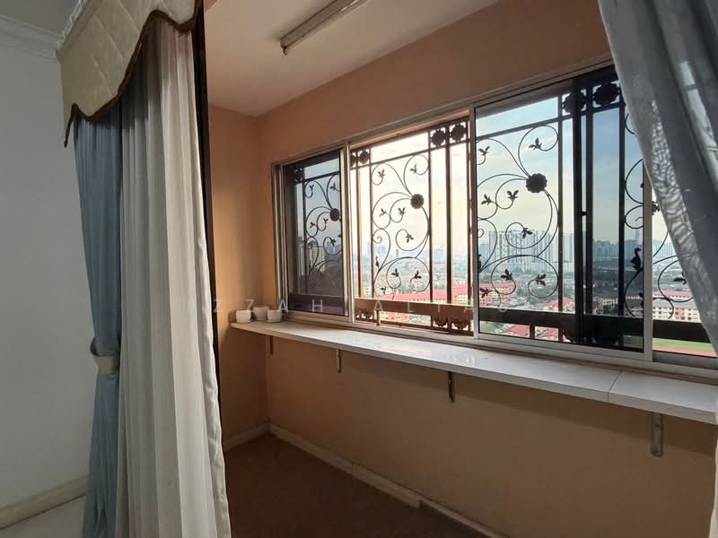 Condominium for Sale at Putra Villa - Izzah Alias - PropertyGuru.com.my