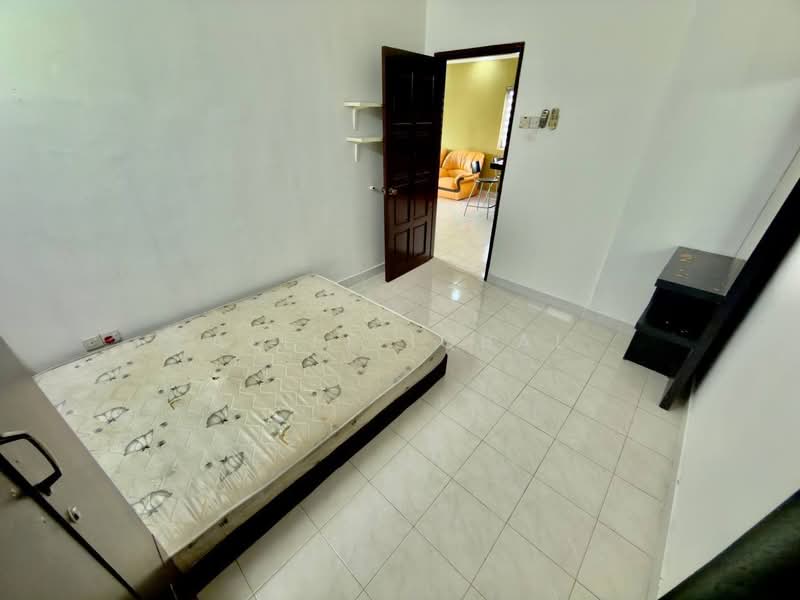 Apartment for Sale at Pangsapuri Indahria - Aliff Iqbal - Bedroom - PropertyGuru.com.my