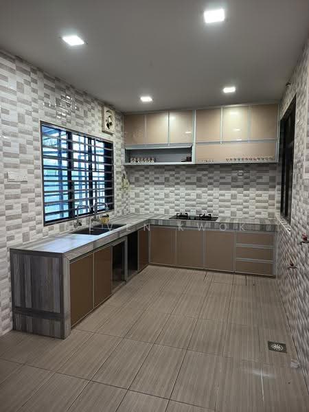 Terraced House for Sale in Bandar Tasik Puteri (Rawang) - Steven Kwok - Kitchen - PropertyGuru.com.my