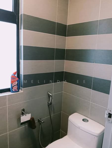 Servis Apartment untuk Disewa di G Residence - Melinda Ee - Bathroom - PropertyGuru.com.my