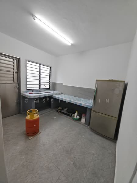 Rumah Teres 2 Tingkat untuk Disewa di Taman Skudai Baru (Skudai) - Cassie Chin - Kitchen - PropertyGuru.com.my