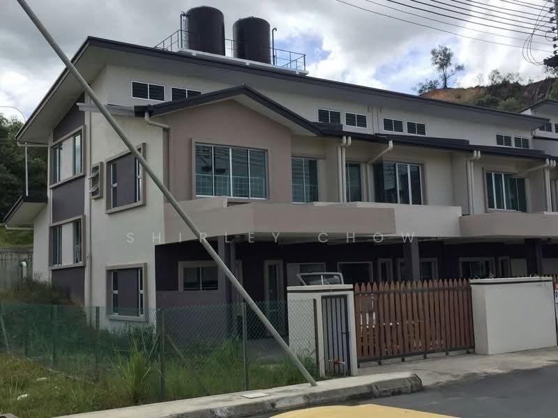 Rumah Teres 2.5 Tingkat untuk Dijual di Taman Inanam (Kota Kinabalu) - shirley Chow - Exterior - PropertyGuru.com.my